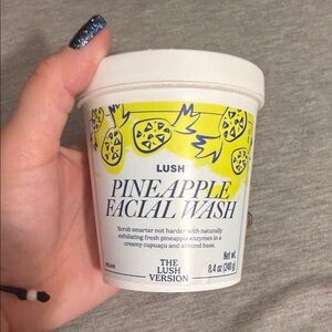Lush Pineapple Facial wash